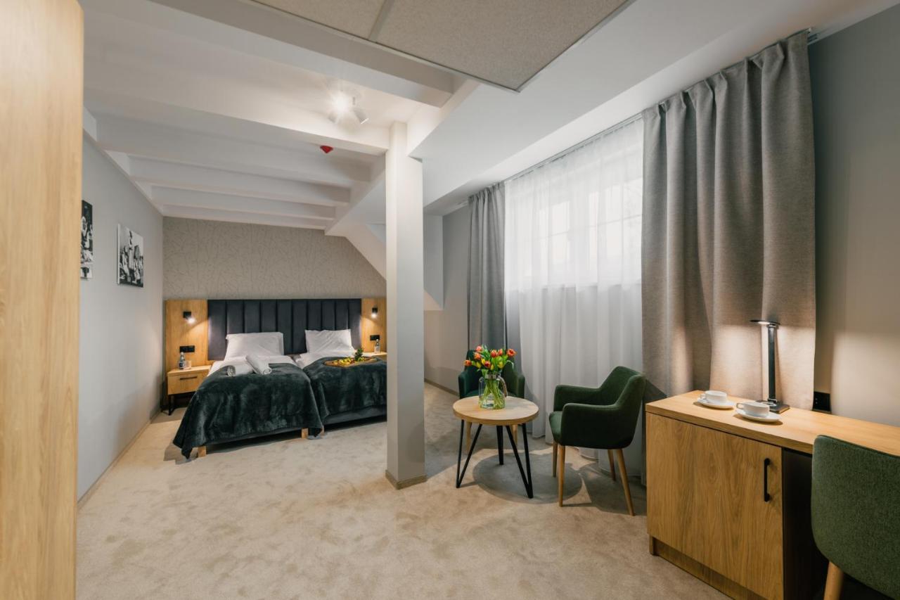 Country Club Zywiec Hotel Spa I Domki Caloroczne エクステリア 写真